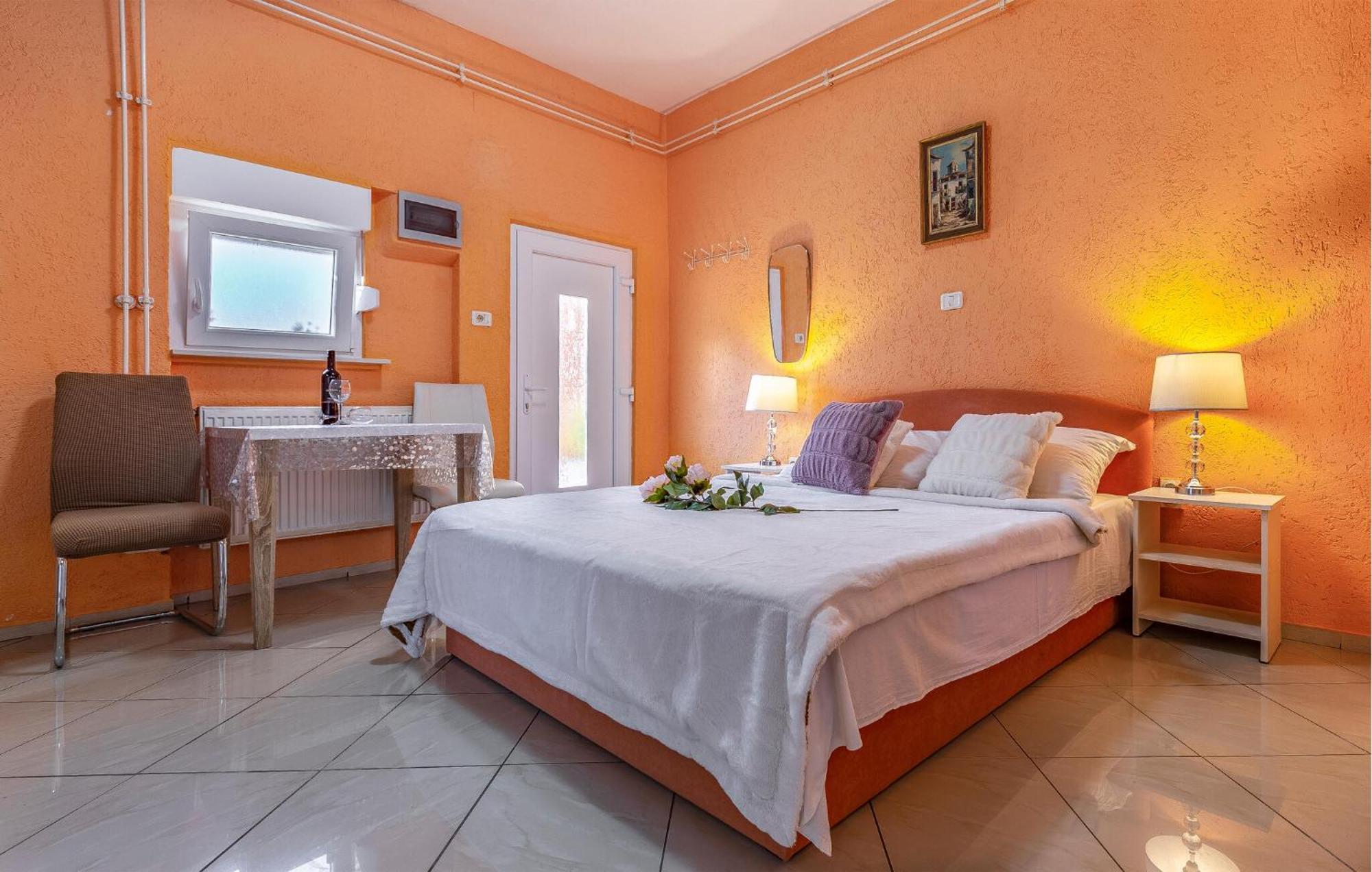 Pet Friendly Apartment In Medulin With Wifi Buitenkant foto