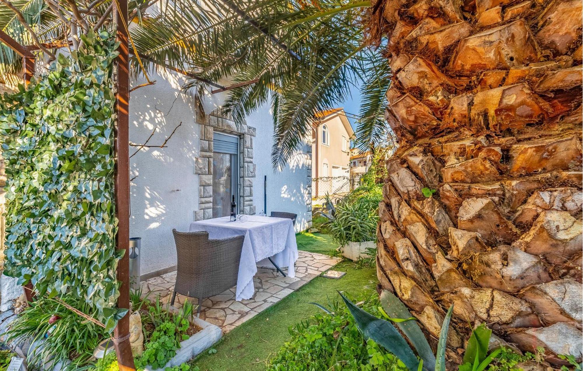 Pet Friendly Apartment In Medulin With Wifi Buitenkant foto